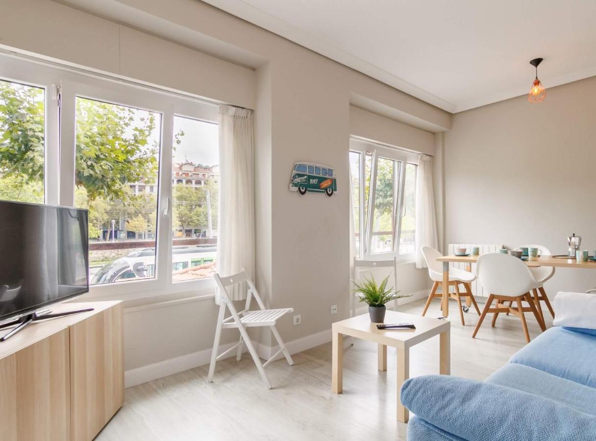 Vivienda Turistica De Prestancia Junto A La Ria De Nervion Apartment